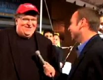 Michael Moore i-a cerut lui Barack Obama să nu mai trimită trupe în Afganistan