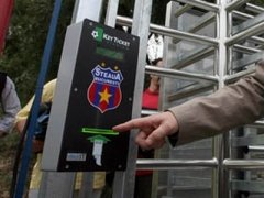 O nouă regulă pe stadionul Steaua: maxim 5 chei pe breloc