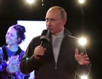 Vladimir Putin "reflectează" la opţiunea de a candida din nou la preşedinţia Rusiei
