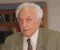 A murit Marin Mincu, critic, poet, eseist şi prozator