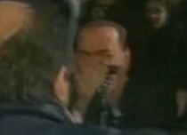 Berlusconi, în depresie, după ce a fost atacat (VIDEO)