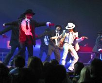 Una din sosiile lui Michael Jackson a concertat la Timişoara