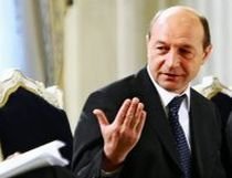 Băsescu, despre concedierea profesorilor: E vorba de suplinitori şi pensionari. Nu va fi un şomaj atât de mare (VIDEO)