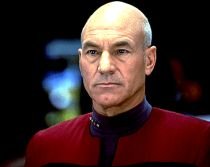 Sir Jean-Luc Picard: Actorul Patrick Stewart, ridicat la rangul de cavaler (VIDEO)
