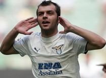 Telenovela "Pandev" ia sfâşit. Macedoneanul a semnat cu Inter până în 2014