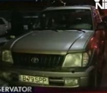 Ilfov. Un bărbat a furat o maşină chiar de sub nasul şoferului (VIDEO)
