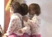 Mama tripleţilor care a cerut indemnizaţie pentru fiecare copil va primi retroactiv 36.000 lei (VIDEO)