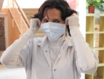 O sută de români au murit din cauza gripei noi în ultimele două luni