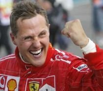 Tinereţe fără bătrâneţe. Schumacher vrea să concureze trei ani în Formula 1!