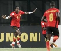 Angola şi Algeria o pun de-o calificare împreună la Cupa Africii. Malawi şi Mali, eliminate