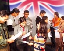 Universităţile britanice, amendate pentru numărul prea mare de studenţi. Pe când şi în România?
