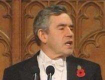 Gordon Brown, acuzat că şi-a agresat fizic subalternii 