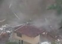 Casă strivită de o alunecare de teren, în Brazilia (VIDEO)
