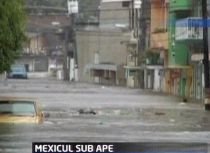 Mexicul se confruntă cu cele mai puternice inundaţii din ultimii 20 de ani (VIDEO)