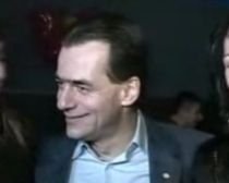 Ludovic Orban a petrecut Ziua Îndrăgostiţilor într-o discotecă din Cluj (VIDEO)