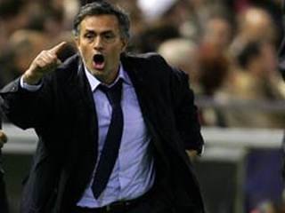 Mourinho îşi învinge fosta echipă, dar Chelsea marchează un gol important la Milano