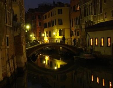Veneţia demascată. O incursiune turistică în cetatea de pe insule (FOTO)