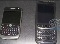 BlackBerry slider apare în imagini pe net (FOTO)