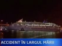 Doi turisti au murit, după ce o navă de croazieră a fost lovită de un val uriaş pe Mediterana