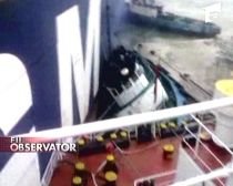 Accident spectaculos în portul Constanţa. Remorcher, lovit de o navă gigant (VIDEO)
