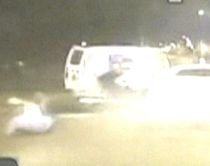 Un poliţist american a scăpat cu viaţă dintr-un accident groaznic (VIDEO)