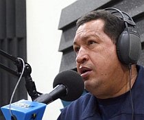Chavez cere controlul internetului