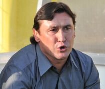 Inter Curtea de Argeş câştigă cu 2-1 la Braşov. Lui Moldovan i se cere deja demisia