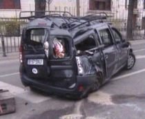 O maşină a Ambasadei Mexicului, implicată într-un accident în intersecţia în care a murit Teo Peter (VIDEO)