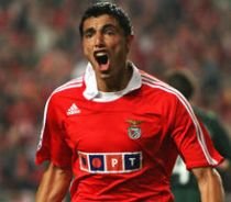 Benfica are o revenire de Oscar şi învinge Liverpool cu 2-1. Rezultate Europa League (VIDEO)
