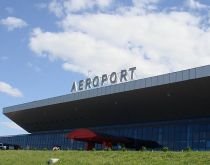 Aeroportul din Chişinău, evacuat din cauza unei ameninţări cu bombă
