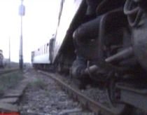Două vagoane ale unui tren au deraiat în Bistriţa Năsăud. Nimeni nu a fost rănit