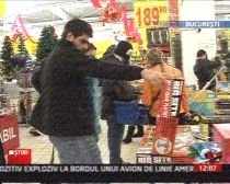 Propunere parlamentară: Marile supermarketuri ar putea fi închise duminica