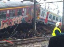 11 morţi şi cel puţin 30 de răniţi după un accident feroviar în Italia