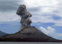 Erupţia vulcanului Krakatoa, cea mai puternică din istorie: Climă modificată şi 36.000 de morţi (FOTO)