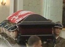 Funeraliile cuplului prezidenţial polonez ar putea fi amânate. Aeroportul din Cracovia, închis