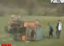 Românii fac offroad extrem cu tractorul (VIDEO)