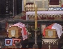 Preşedintele Lech Kaczynski şi soţia sa Maria au fost înmormântaţi la catedrala Wawel din Cracovia

