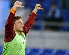 Totti, amendat după gestul din meciul cu Lazio. Ştefan Radu a scăpat fără sancţiuni (VIDEO)