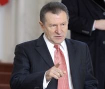 Ministrul Radu Berceanu a făcut o vizită neanunţată la Spitalul CF 2 (VIDEO)