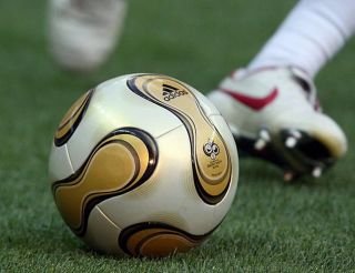 Cinci cluburi din prima ligă greacă de fotbal, suspectate în scandalul meciurilor aranjate