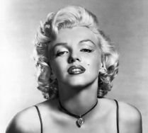 O colecţie de versuri ale lui Marilyn Monroe va fi publicată în SUA