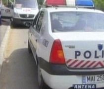 Poliţist din Arad, înjunghiat de un bărbat în stare de ebrietate (VIDEO)