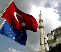 Reforma constituţională din Turcia întâmpină rezistenţă în Parlament
