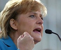 Merkel: Europa este la răscruce

