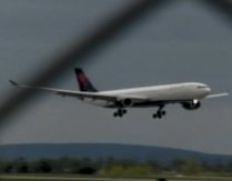 Românii pot primi 1.100 de euro pentru bagajele pierdute de companiile aeriene