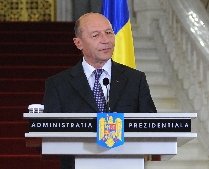 Băsescu: Guvernul, principalul responsabil de programul prezentat FMI. Să prevenim "grecizarea" ţării (VIDEO)