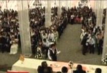 Căsătorie în grup. 130 de cupluri din Peru s-au căsătorit în acelaşi timp (VIDEO)