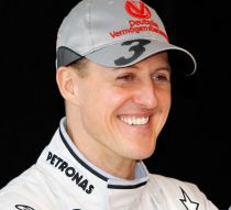 Button, frustrat de stilul agresiv al lui Schumacher: "Michael nu e vreun bleg"