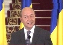 Băsescu: Am făcut o ofertă corectă românilor. Este cea mai bună soluţie pentru România în acest moment (VIDEO)