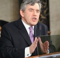 Londra: Gordon Brown demisionează din funcţia de premier şi lider al Partidului Laburist
